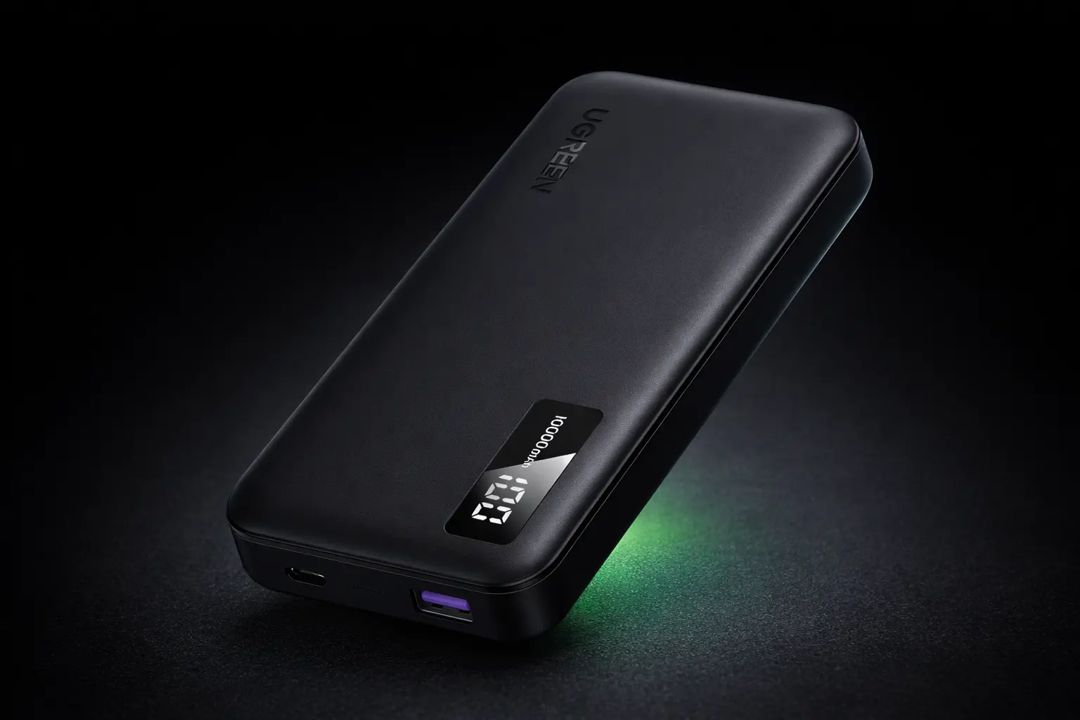 Power bank Ugreen 10,000 mAh con pantalla LED y carga rápida baja casi la mitad de su precio
